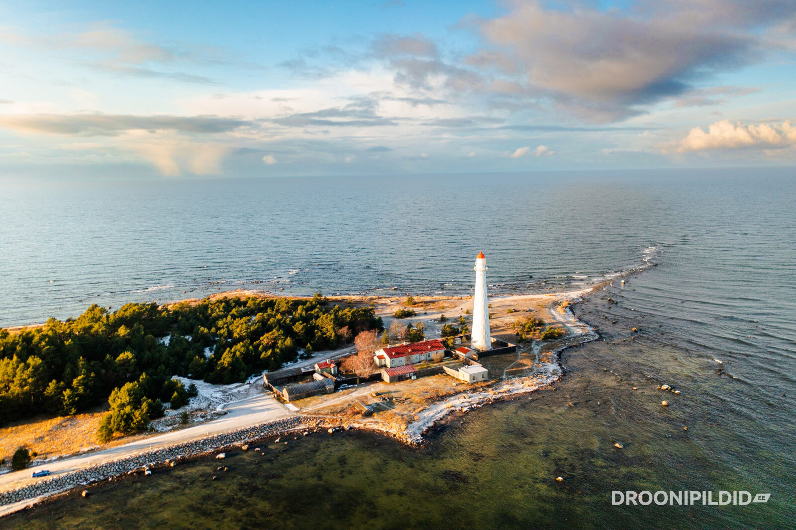 Tahkuna, Tahkuna poolsaar, Tahkuna tuletorn, Tahkuna Hiiumaa, Tahkuna tuletorn talvel, Hiiumaa, Hiiumaa tuletornid, Hiiumaa tuletorn Tahkuna, Tahkuna droonipildid