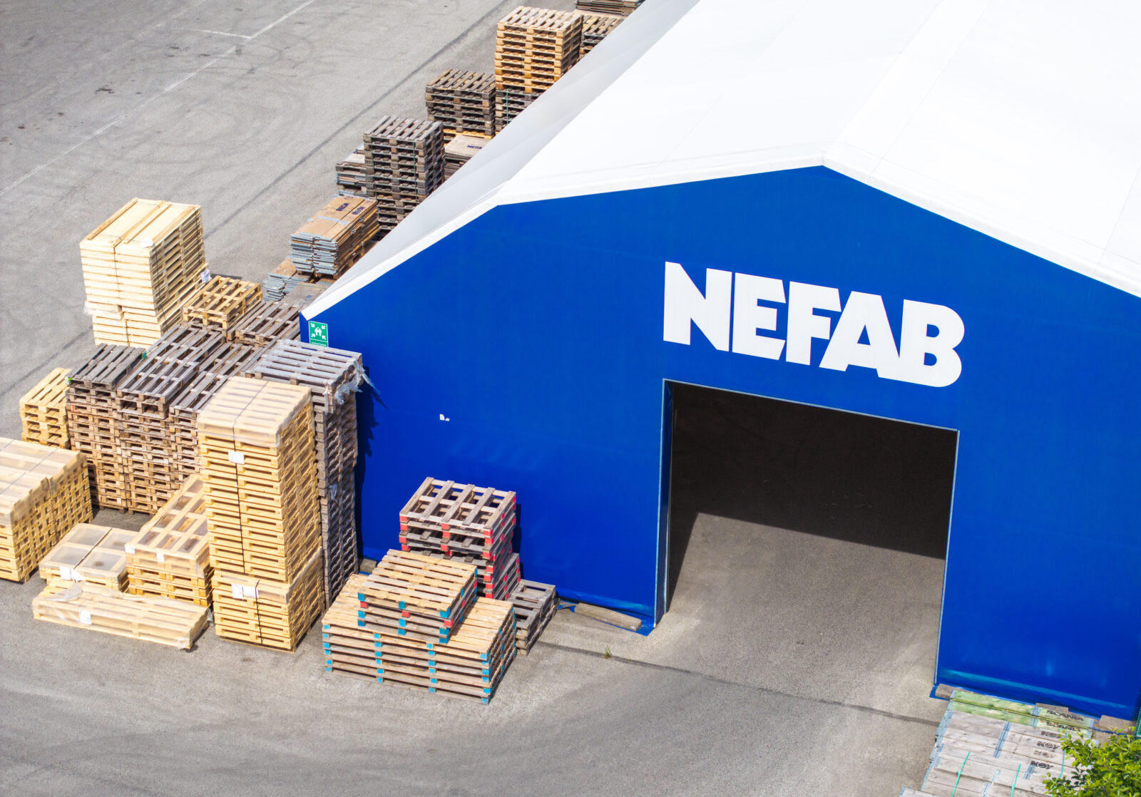 Nefab tootmishoone droonifotograafia
