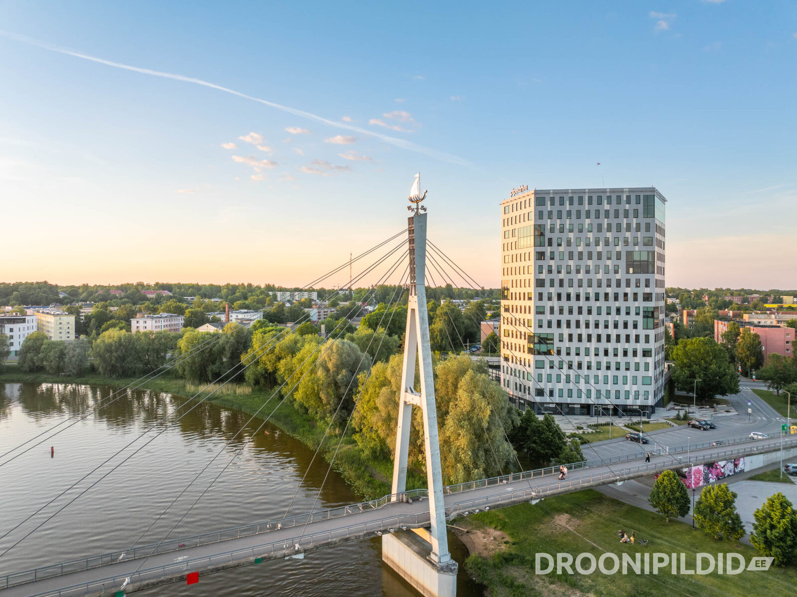 Paju 2 Pipedrive'i büroohoone ja Turusilla detailvaade droonifotol