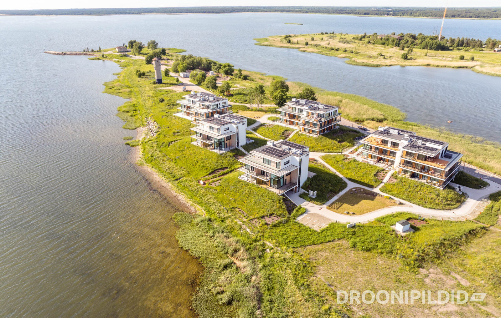 Marienholmi poolsaar ja elamud õhust vaadatuna